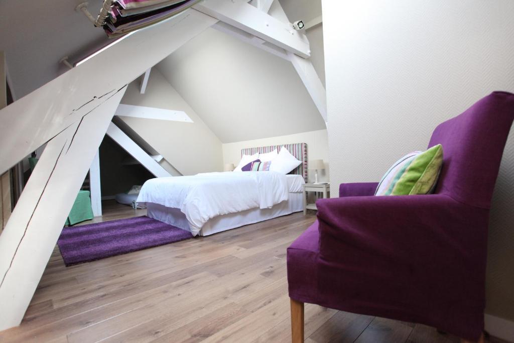 Saint Graal Bed & Breakfast Chamant Bilik gambar